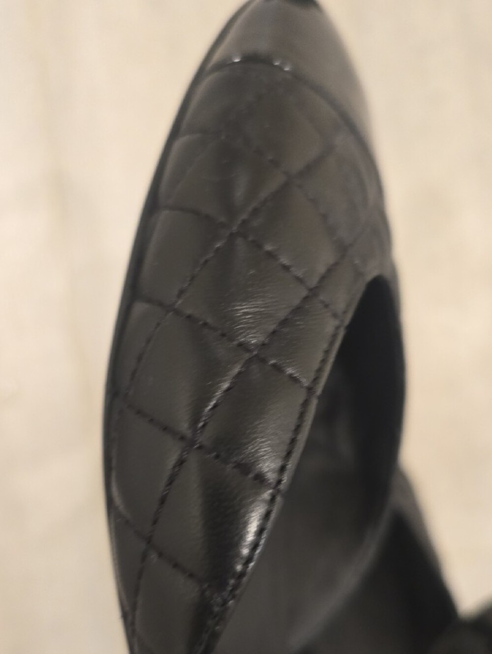 CHANEL Black Quilted Patent Leather/leather Cap-Toe Mary Jane Mules WORN TWICE - Picture 8 of 9
